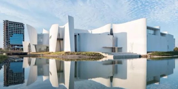 普利茲克建筑大師的浪漫杰作，混凝土竟然也能“此刻盡絲滑”？