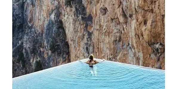 無邊泳池是個啥？